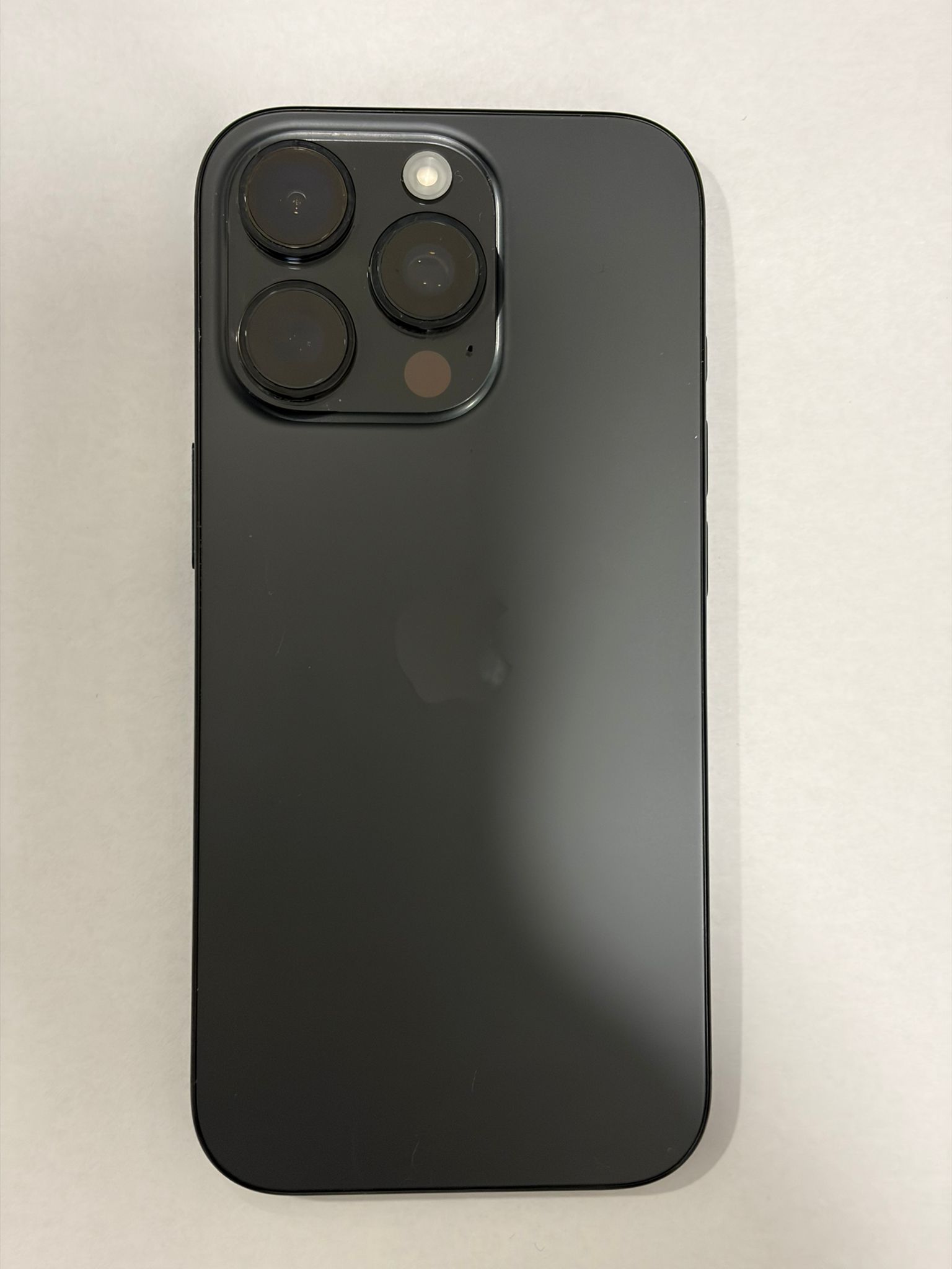 iPhone 16 Pro 128GB Titanium Black